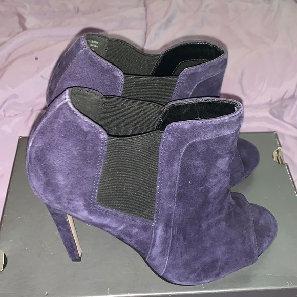 Boots - Picture 2 of 4